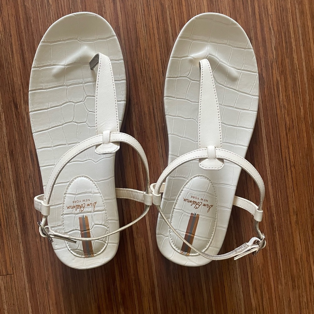 Sam Edelman off white thong sandals. Size 7. Never worn